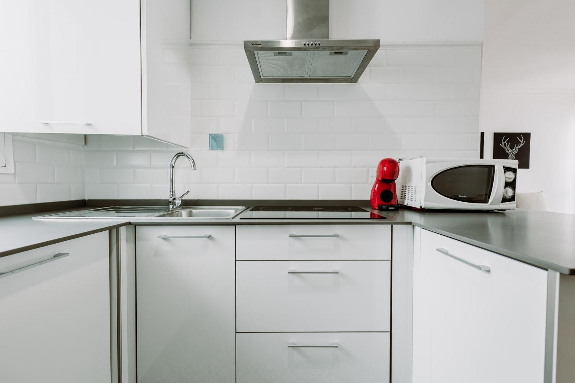 Spacious Central Apartment Севилья Экстерьер фото
