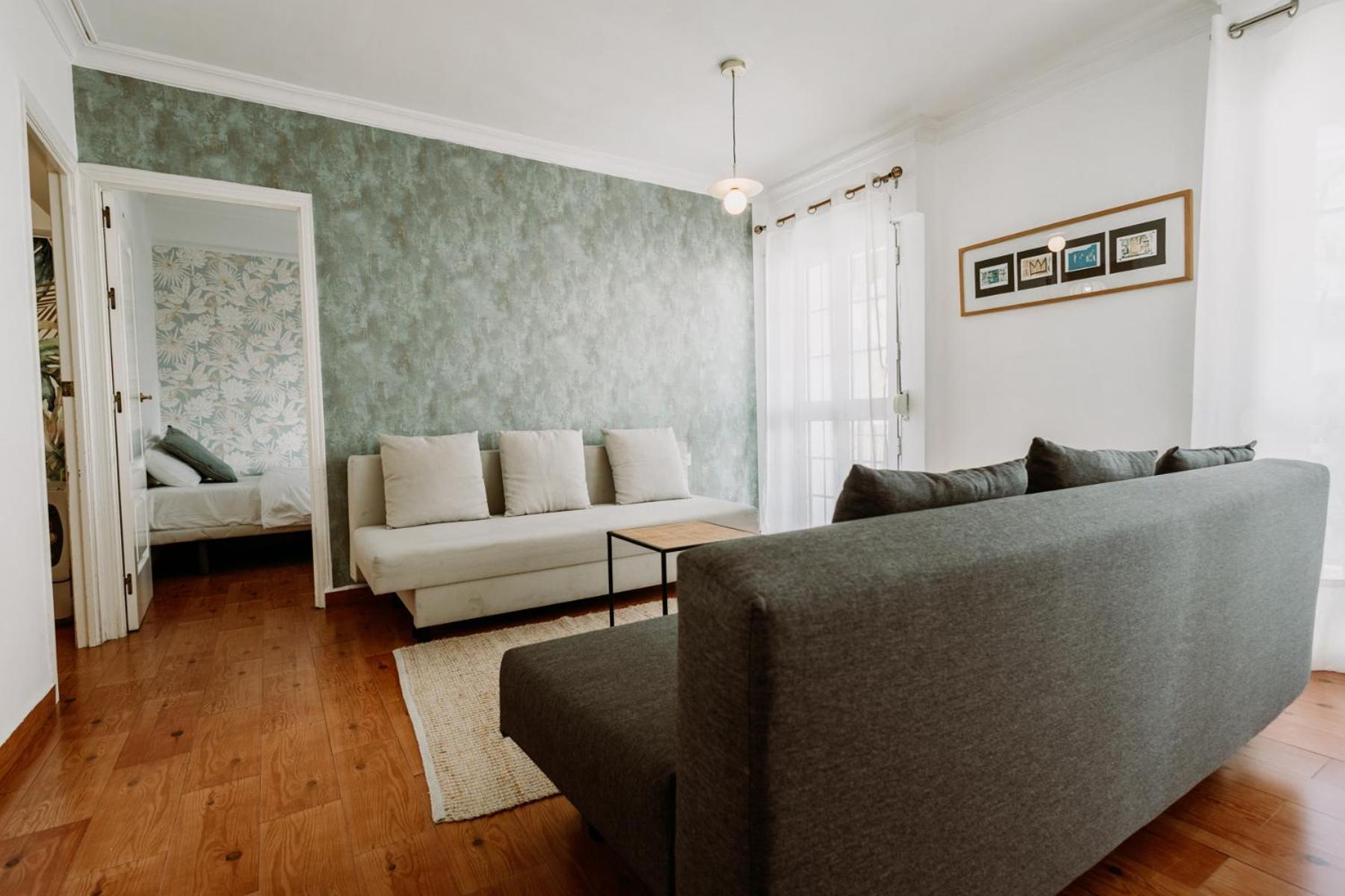 Spacious Central Apartment Севилья Экстерьер фото